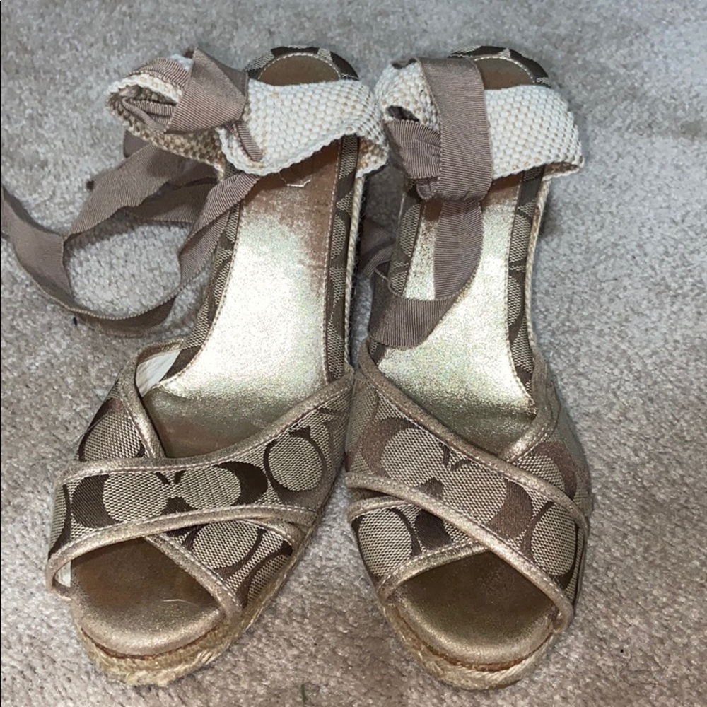Coach Wedges